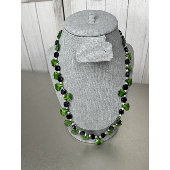 Vintage BEADED STATEMENT NECKLACE Green Black Unique - Picture 1 of 4